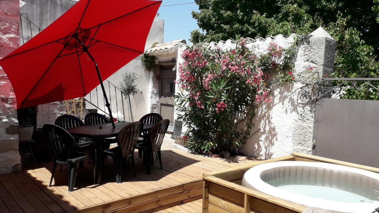 Вилла Le Patio Aux Hirondelles Лагорс Экстерьер фото